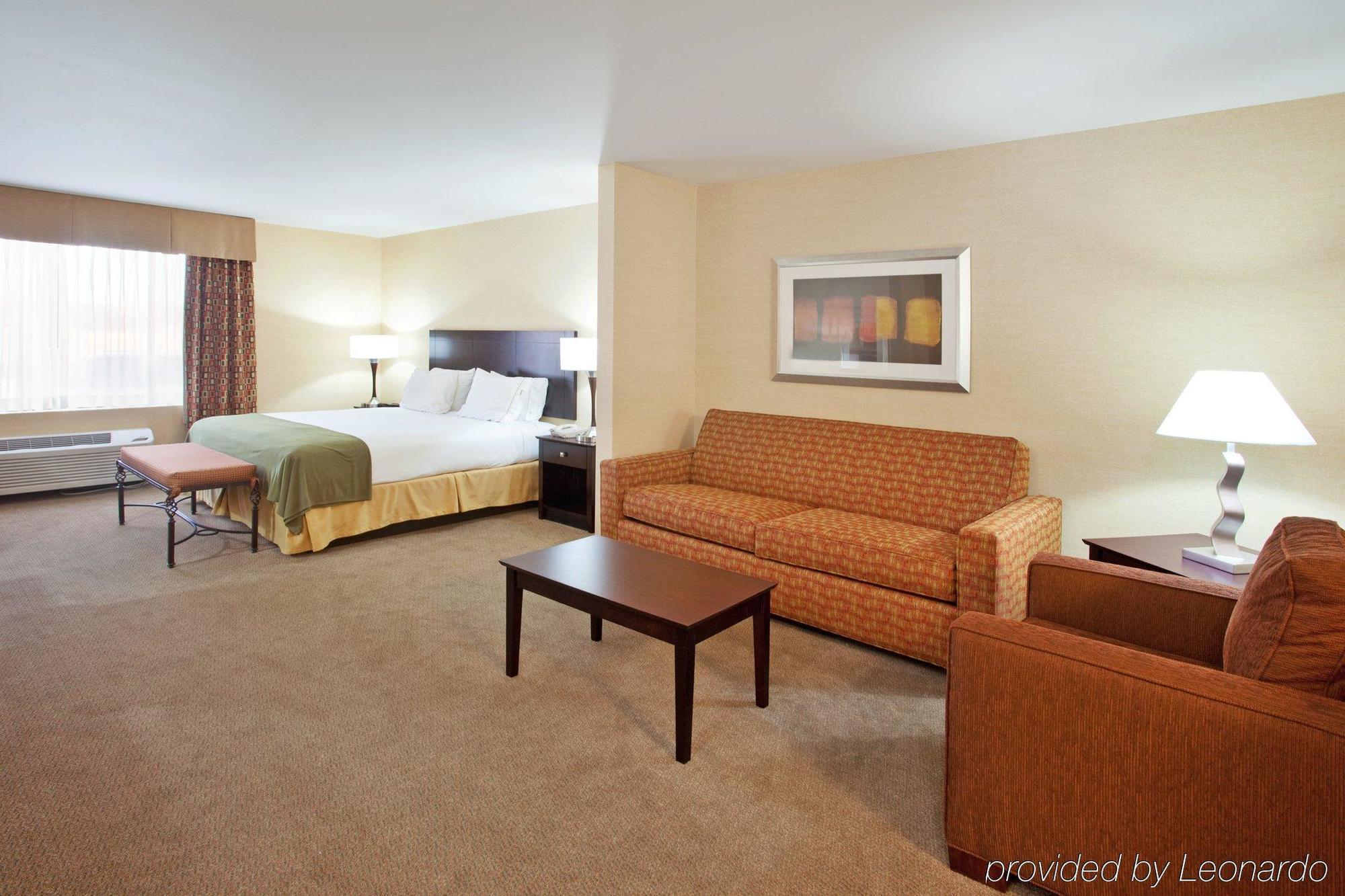 Holiday Inn Express Hotel & Suites Nogales By Ihg Room photo