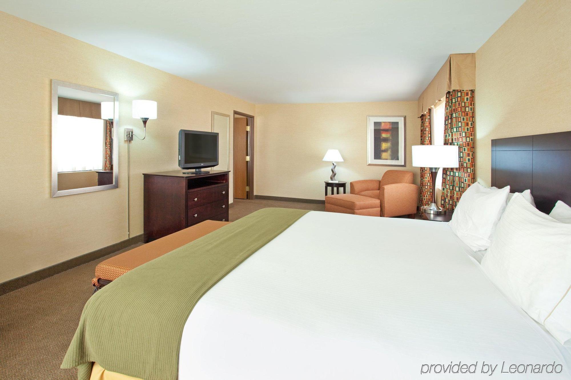 Holiday Inn Express Hotel & Suites Nogales By Ihg Room photo