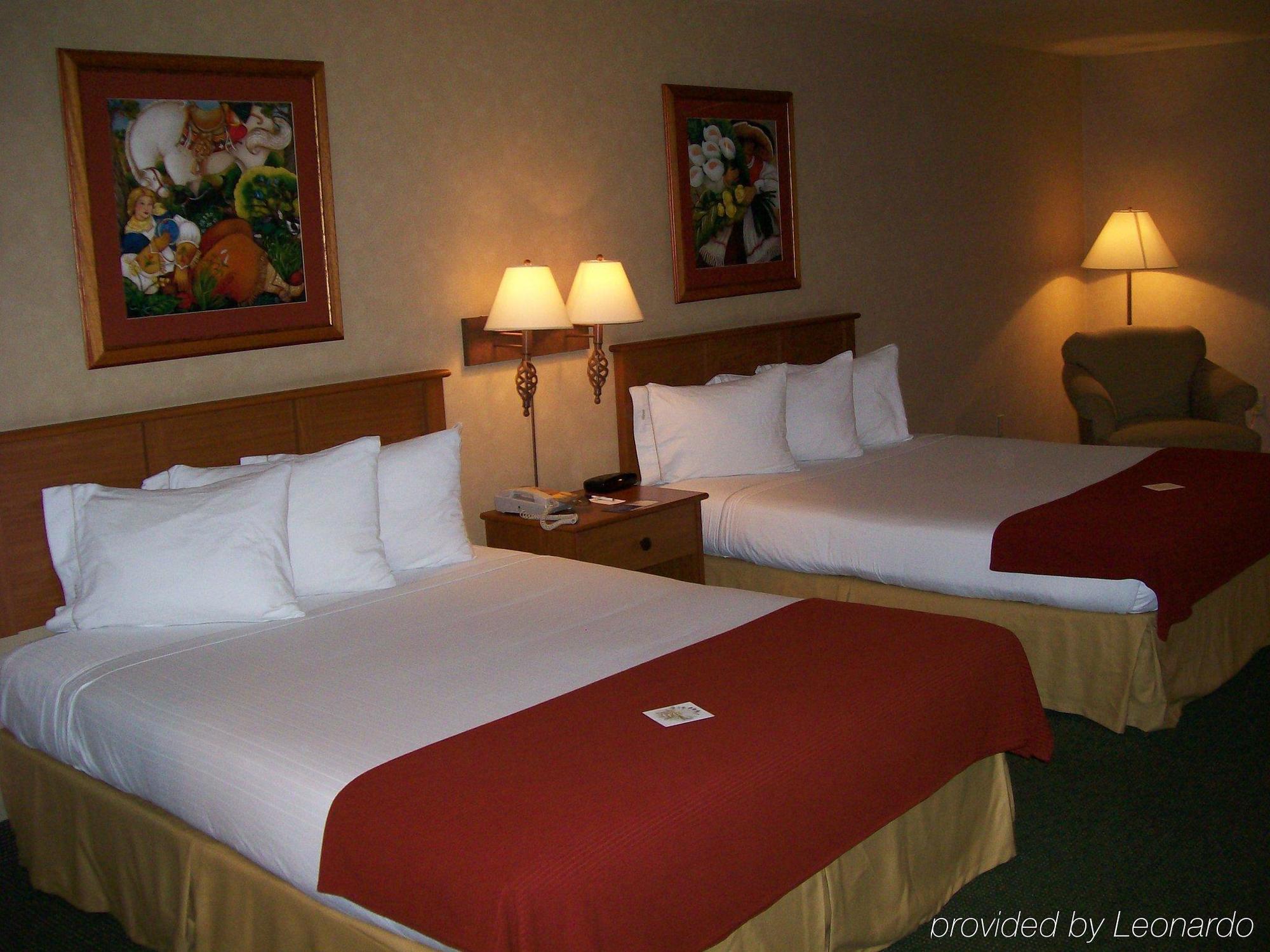 Holiday Inn Express Hotel & Suites Nogales By Ihg Exterior photo