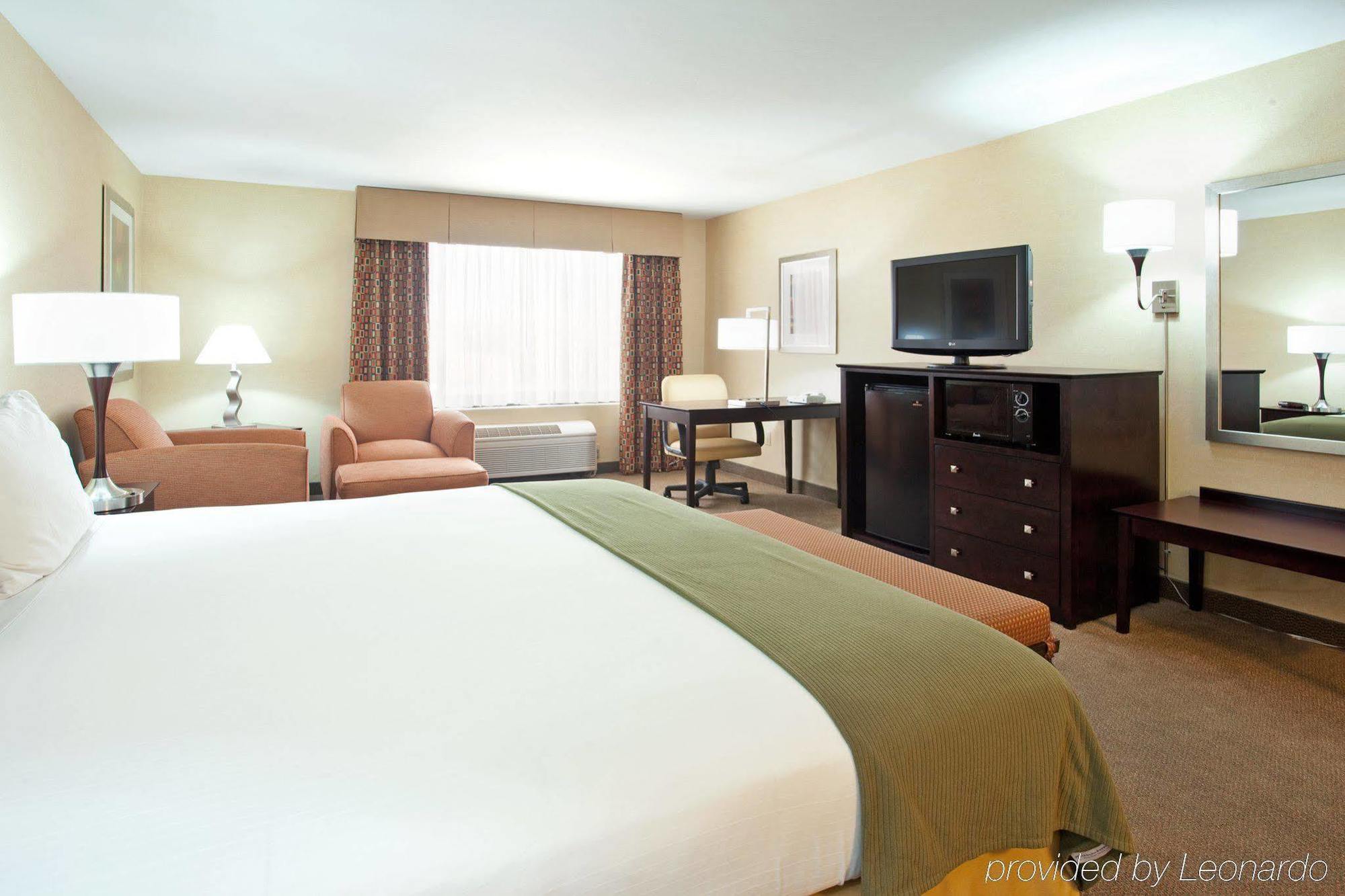 Holiday Inn Express Hotel & Suites Nogales By Ihg Room photo
